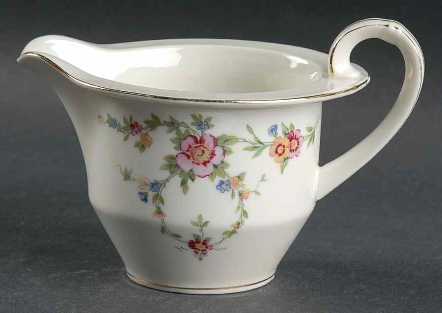 BAR25 Creamer by Baronet-1