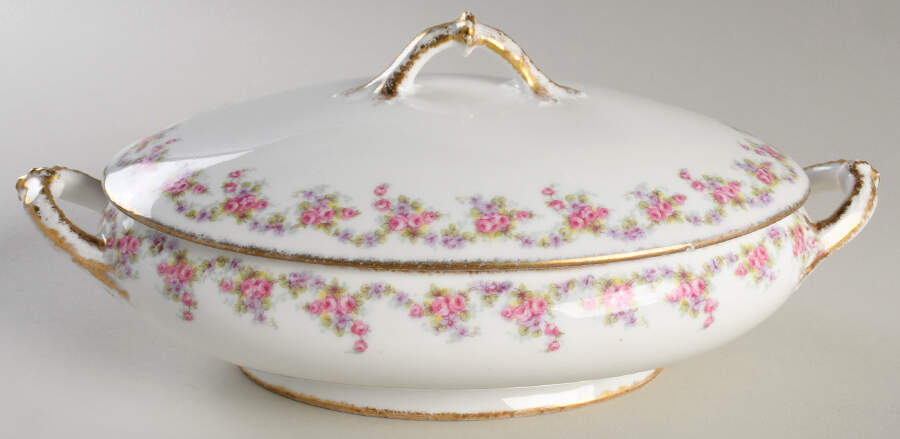 BWD185 Oval Covered Vegetable by Bawo & Dotter-1