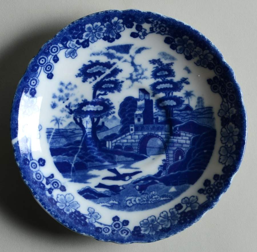 BLU1 Saucer by Blue Castle-1