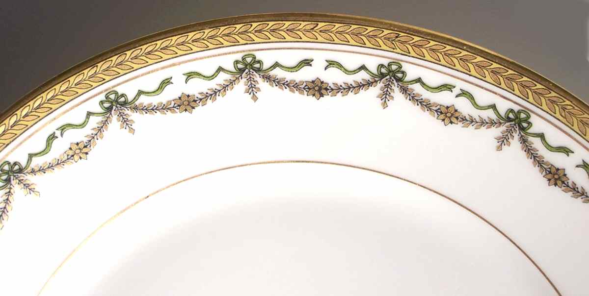BOJ33 Dinner Plate by Jean Boyer (Limoges)-1