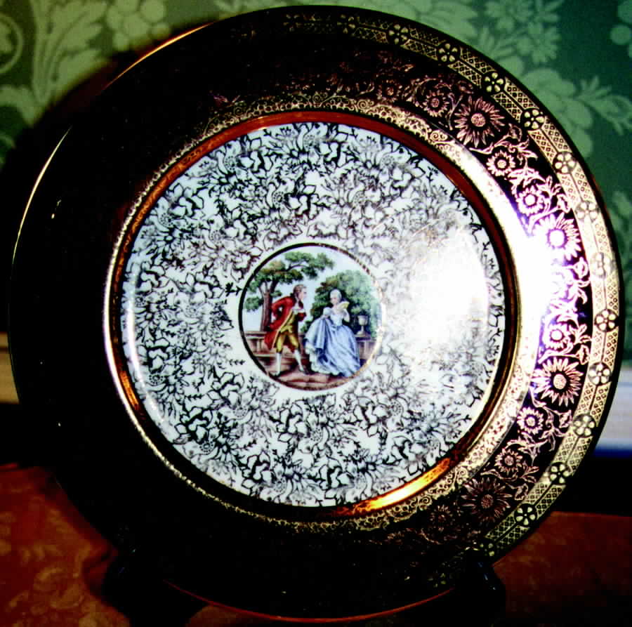 BNL3 Dinner Plate by Bern Lan-1