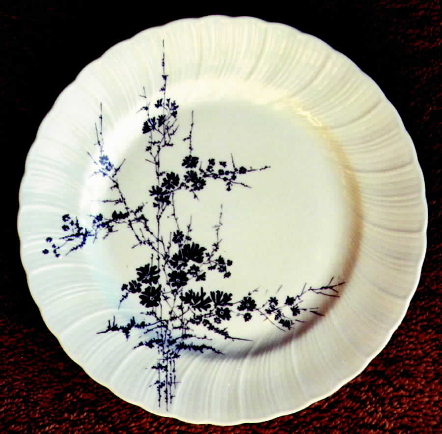 Aubepine Dinner Plate by Bernardaud-1