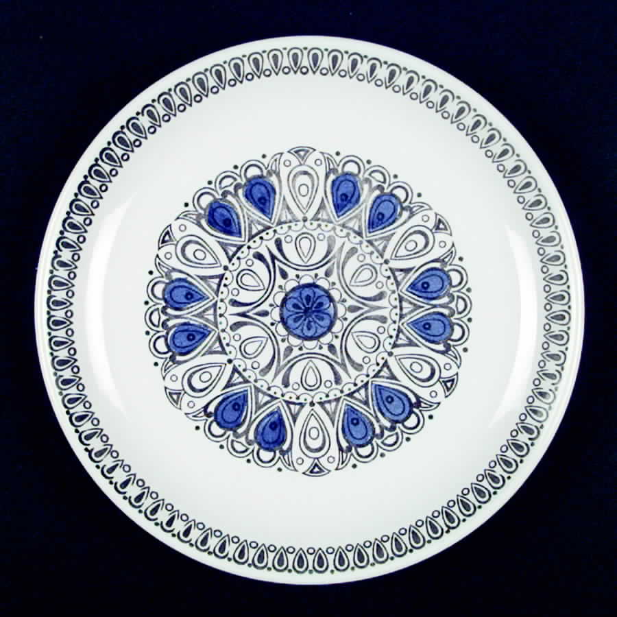 BIL8 Dinner Plate by Biltons Ltd-1