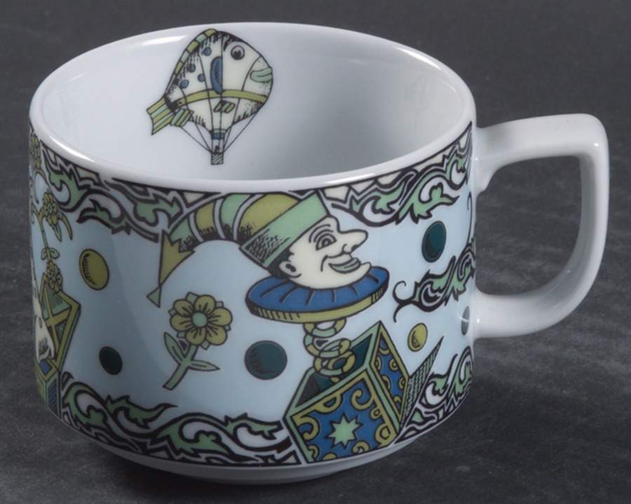 Playtime Flat Cup by Bopla (Switzerland)-1
