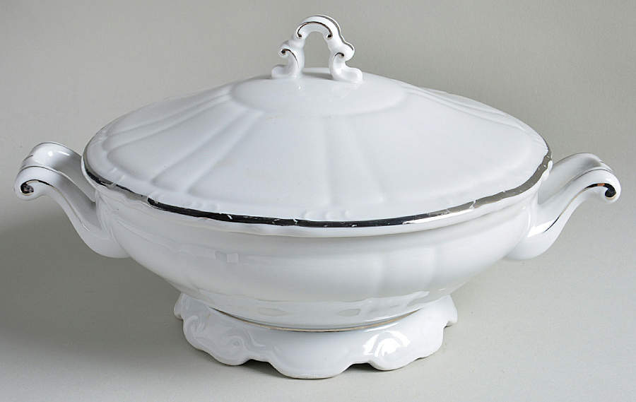 Du Barry Round Covered Vegetable by Breton-1