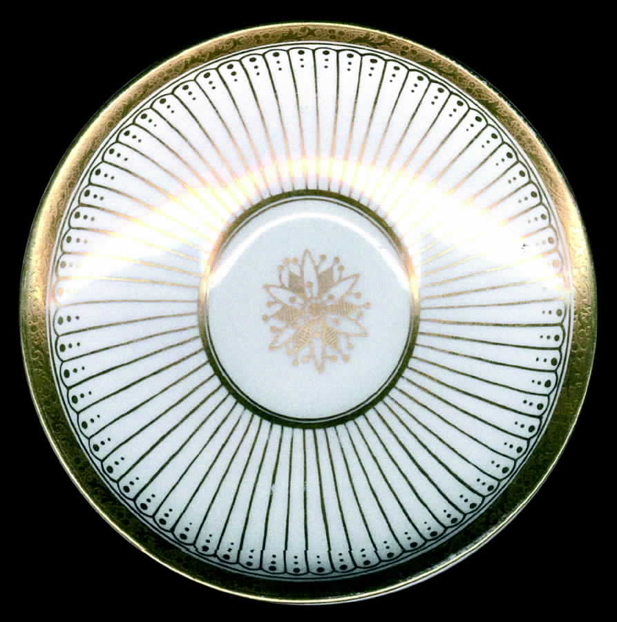 3973 Saucer by Redfern & Drakeford-1