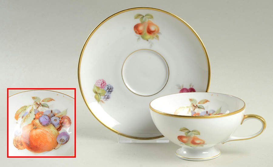 BAR29 Footed Cup & Saucer Set by Baronet-1