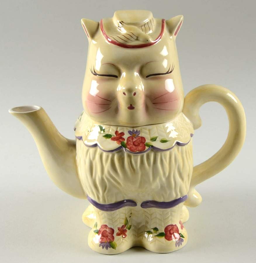Puss N' Boots Teapot & Lid by Block-1