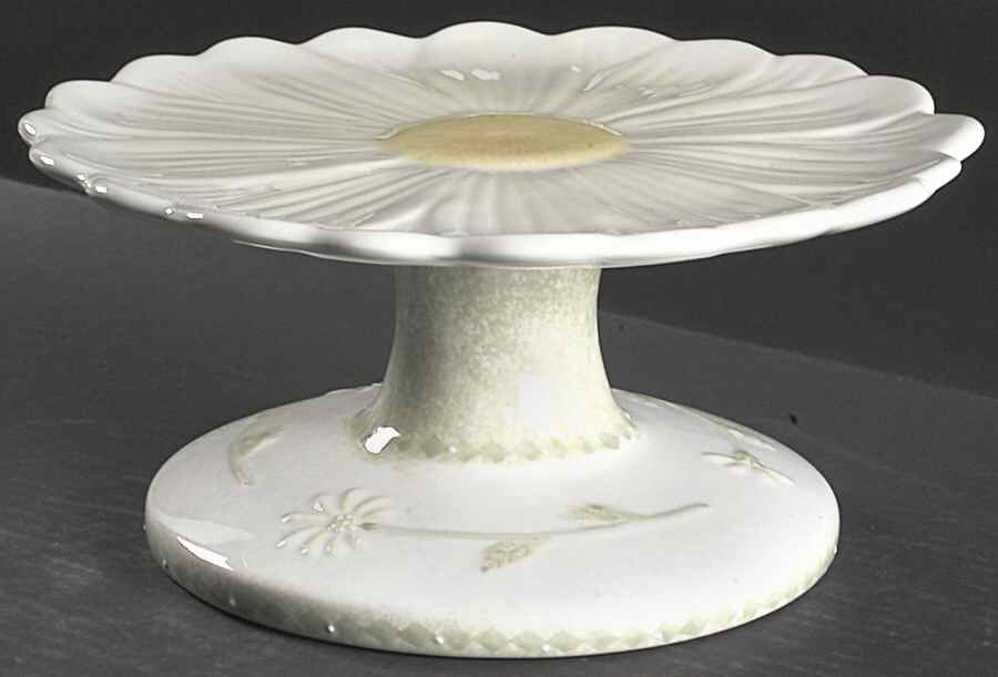 Loves Me 10" Diameter Pedestal Cake Stand by Block-1