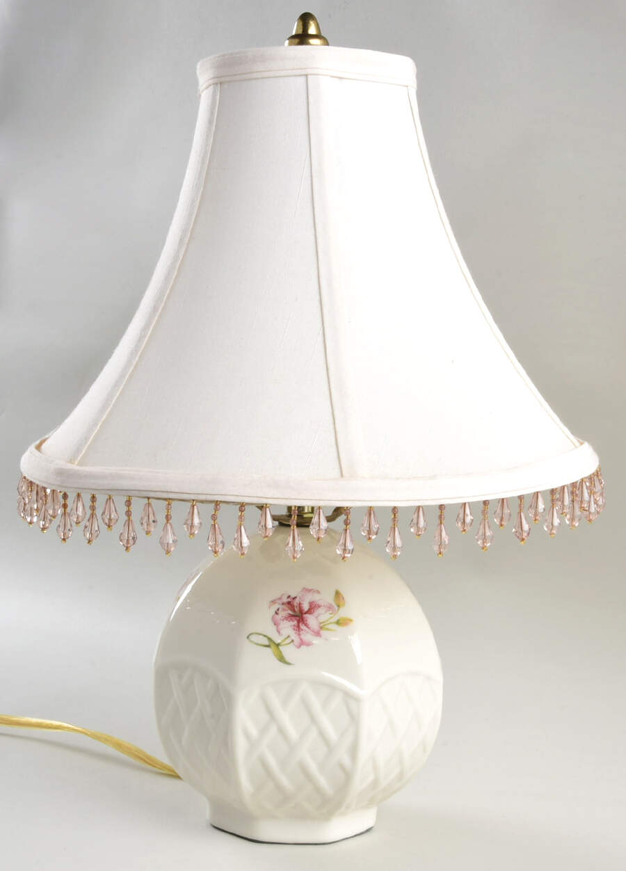 Country Trellis 9" Electric Lamp & Shade by Belleek Pottery (Ireland)-1