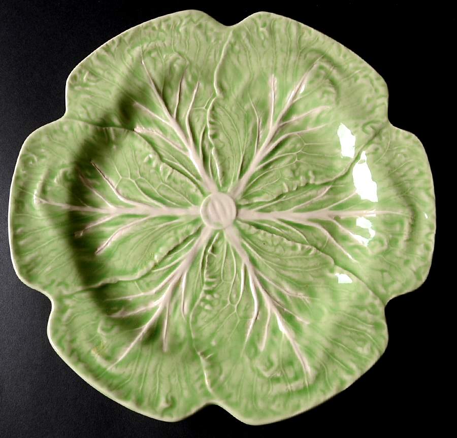 Cabbage Light Green Dinner Plate by Bordallo Pinheiro-1