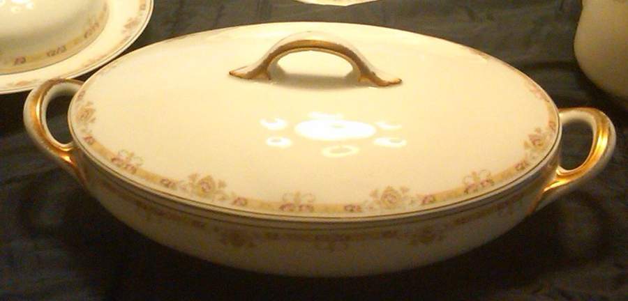BWD235 Oval Covered Vegetable by Bawo & Dotter-1