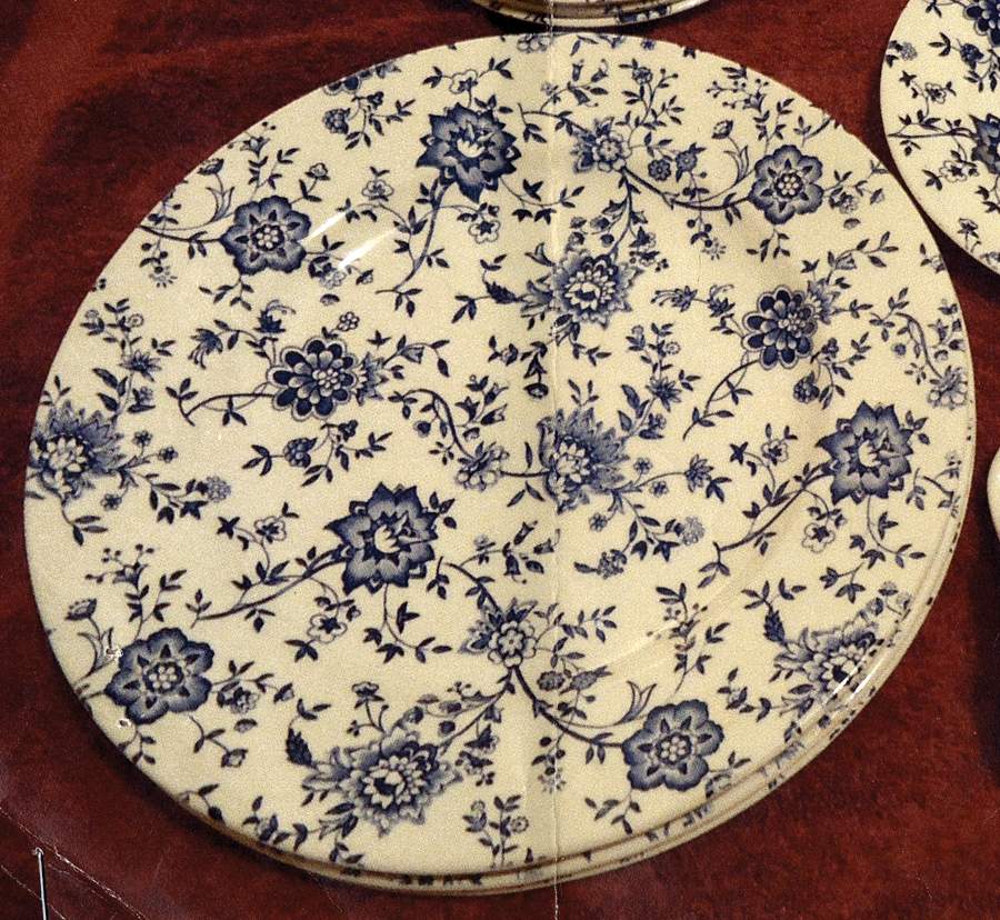 Jacobean Dinner Plate by Broadhurst-1