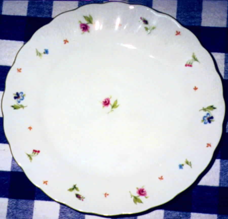 Janine Dinner Plate by Bonaparte-1