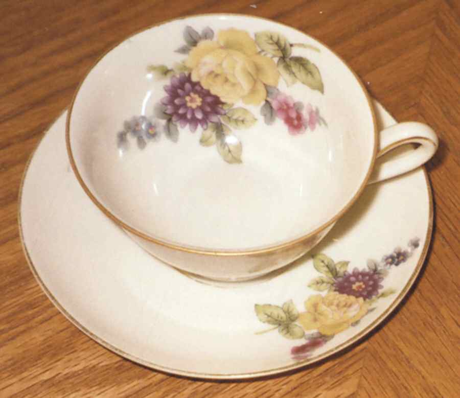 BAV83 Footed Cup & Saucer Set by Bavaria-1