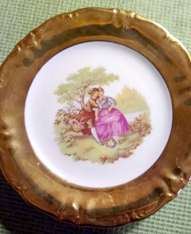 PBU24 Dinner Plate by Parbus-1