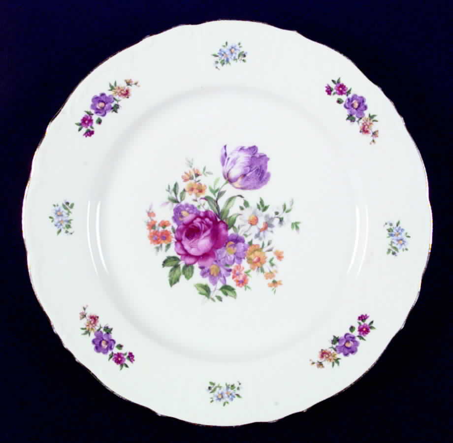 Linden Dinner Plate by Bohemia Ceramic Works-1