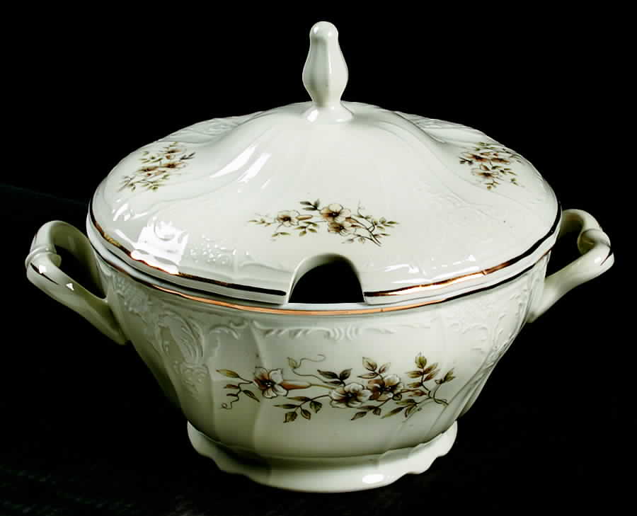 Blossom Tureen &  Lid by Thun-1