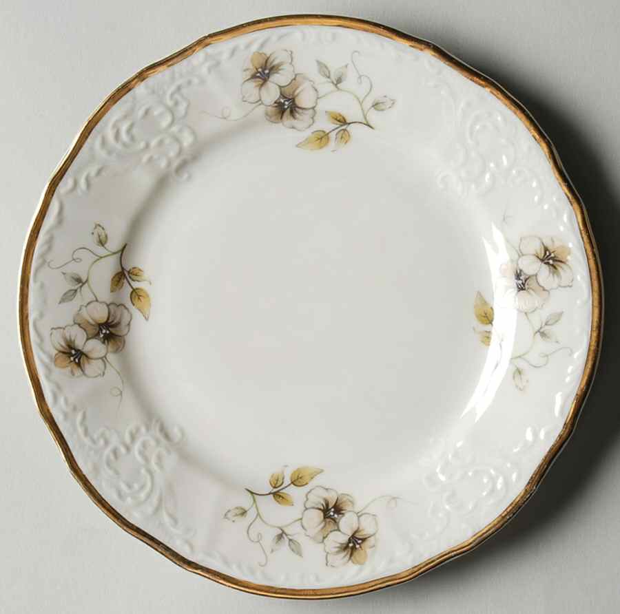 Blossom Bread & Butter Plate by Thun-1