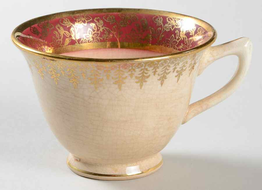 Treasure O'Gold Footed Cup by British Empire Ware-1