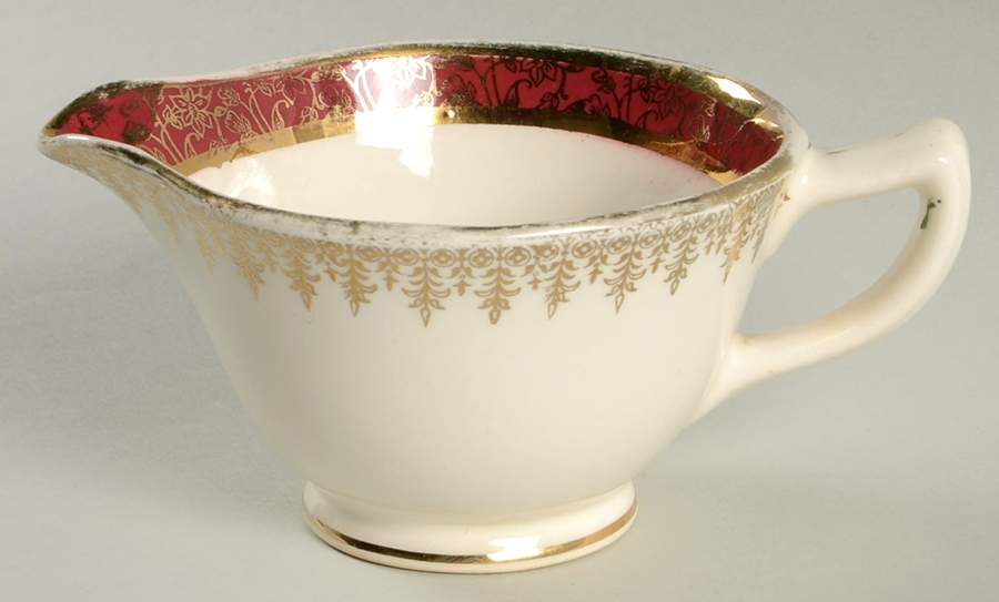 Treasure O'Gold Creamer by British Empire Ware-1