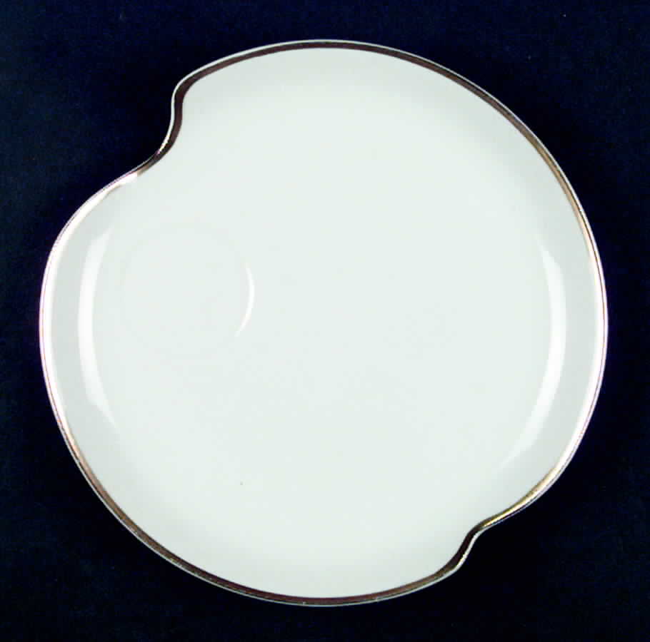 BND4 Snack Plate by Bond (Japan)-1