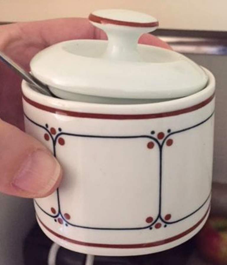 BIG22 Sugar Bowl & Lid by Bing & Grondahl-1