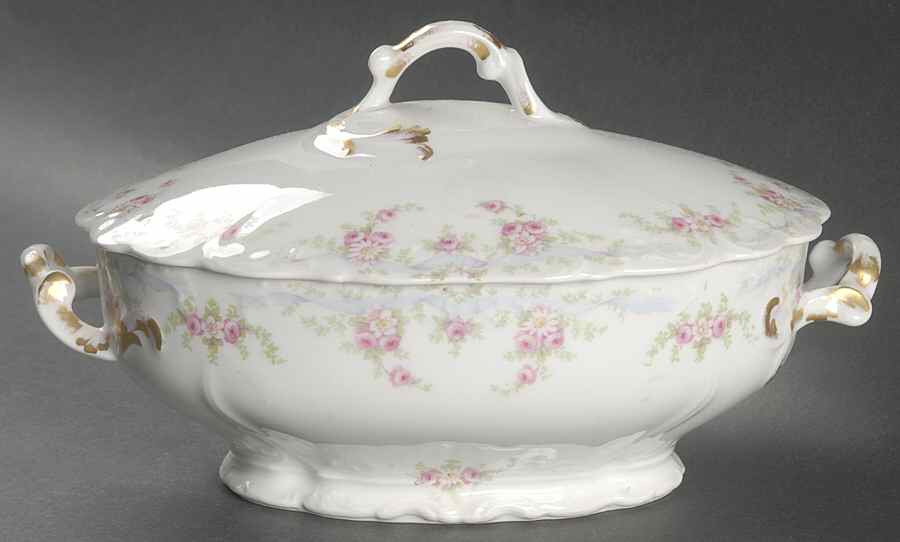 BWD277 (NO TRIM) Oval Covered Vegetable by Bawo & Dotter-1
