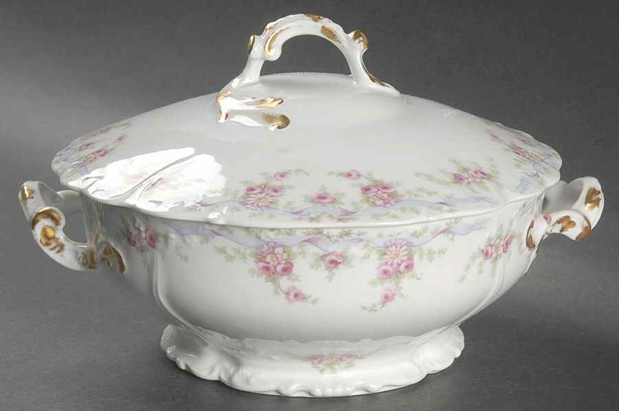 BWD277 (NO TRIM) Round Covered Vegetable by Bawo & Dotter-1