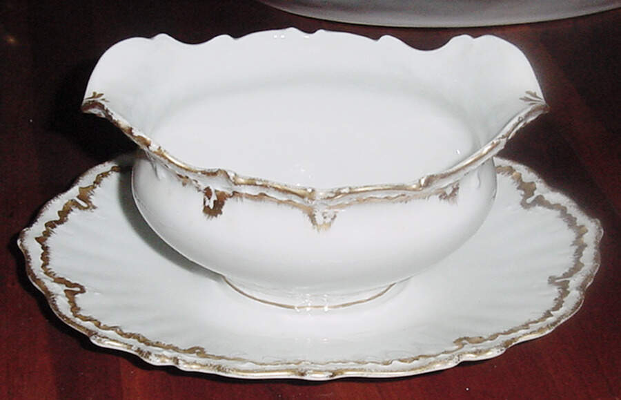 BWD278 Gravy Boat with Attached Underplate by Bawo & Dotter-1