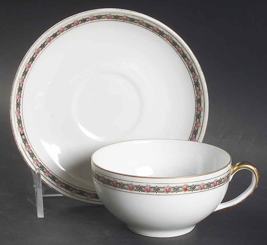 BAV116 Flat Cup & Saucer Set by Bavaria-1
