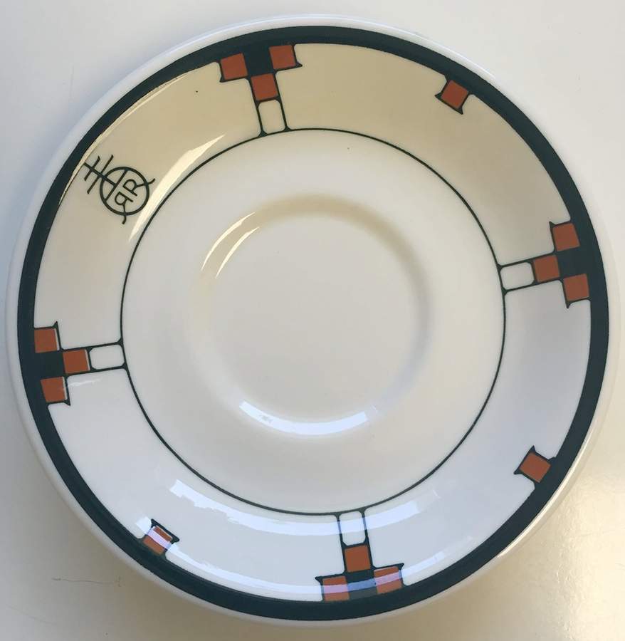 BUF68 Saucer by Buffalo Pottery-1