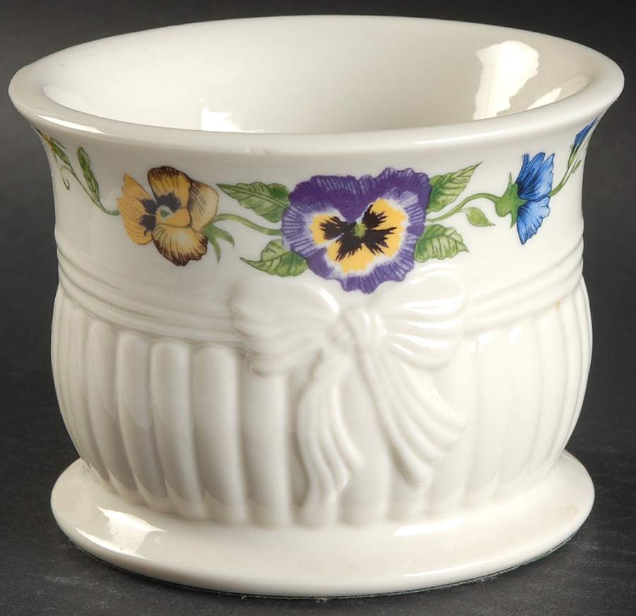 Enchanted Garden (Giftware) 3" Pillar Candleholder by Belleek Pottery (Ireland)-1