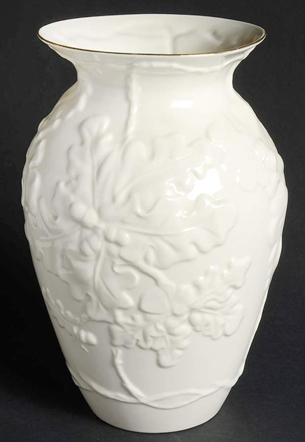 Oak Leaf (Giftware) 8" Vase by Belleek Pottery (Ireland)-1