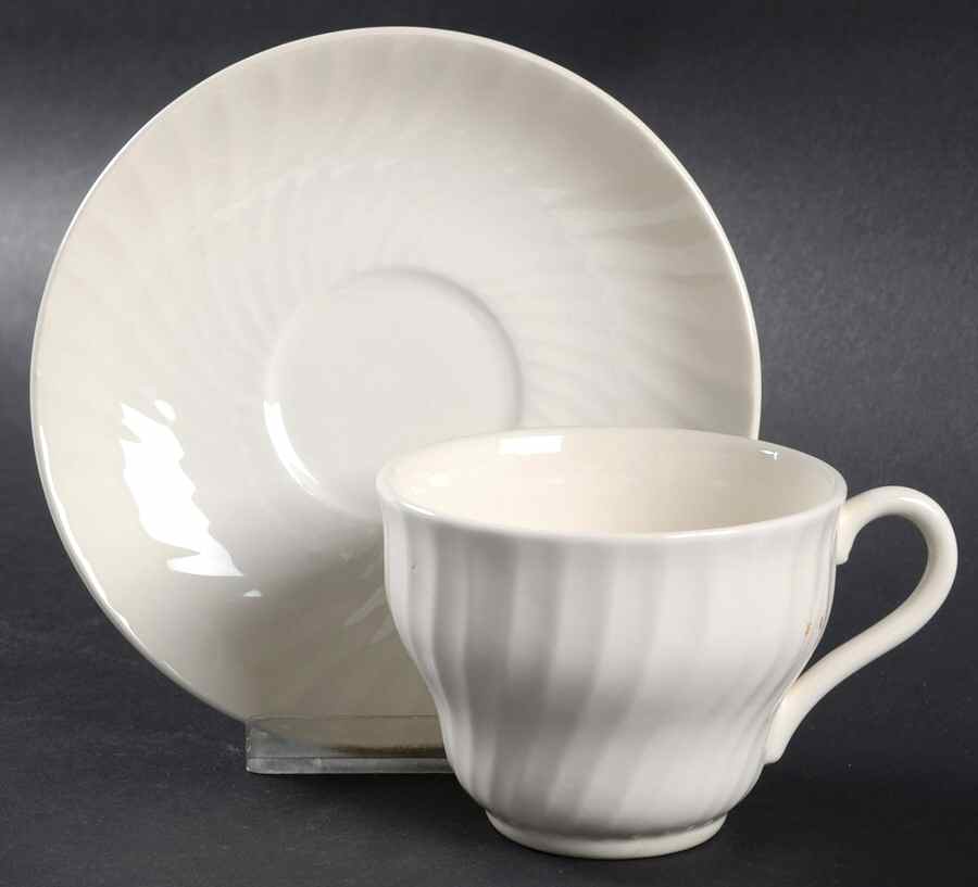 BTT20 Flat Cup & Saucer Set by Barratts-1