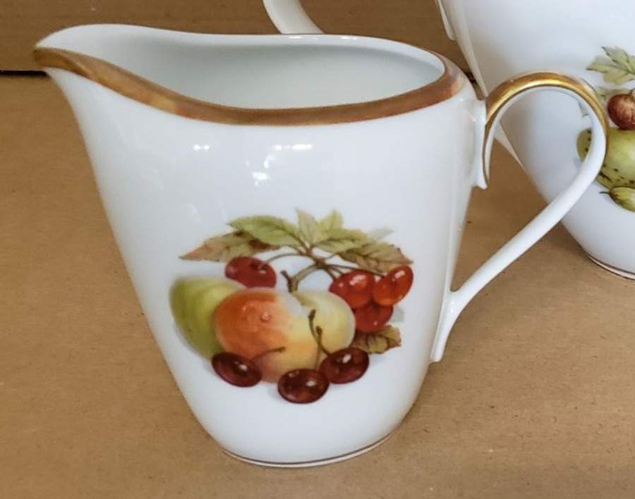 BTH4B (1-4" Gold Trim) Creamer by Bareuther & Co-1
