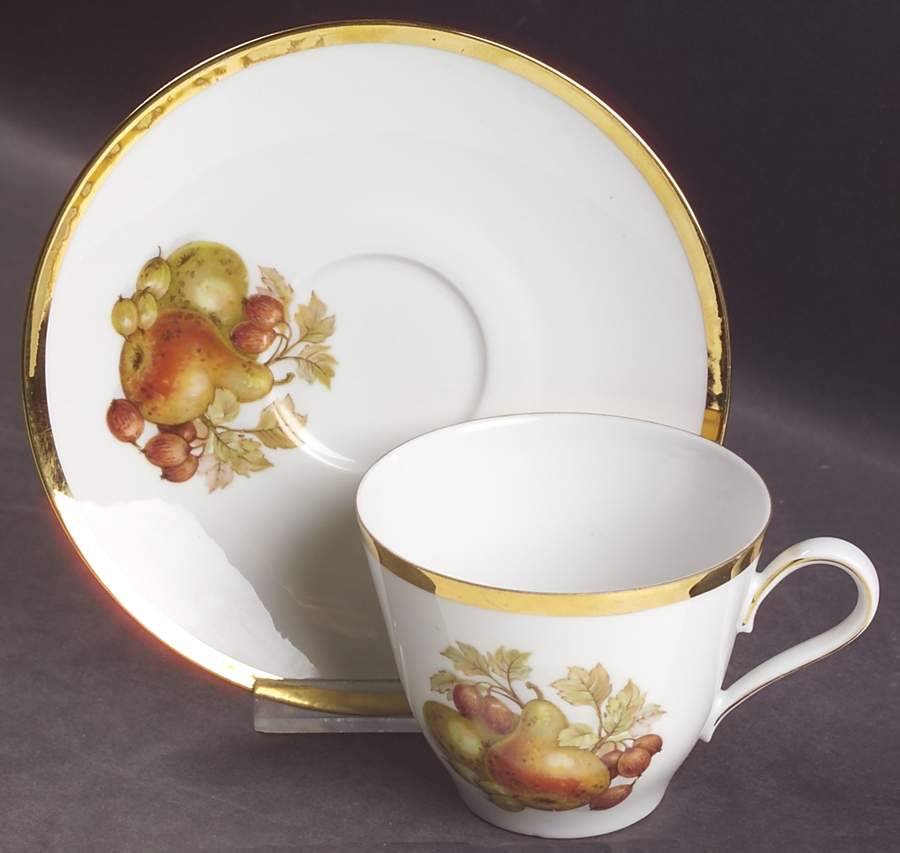 BTH4B (1-4" Gold Trim) Flat Cup & Saucer Set by Bareuther & Co-1