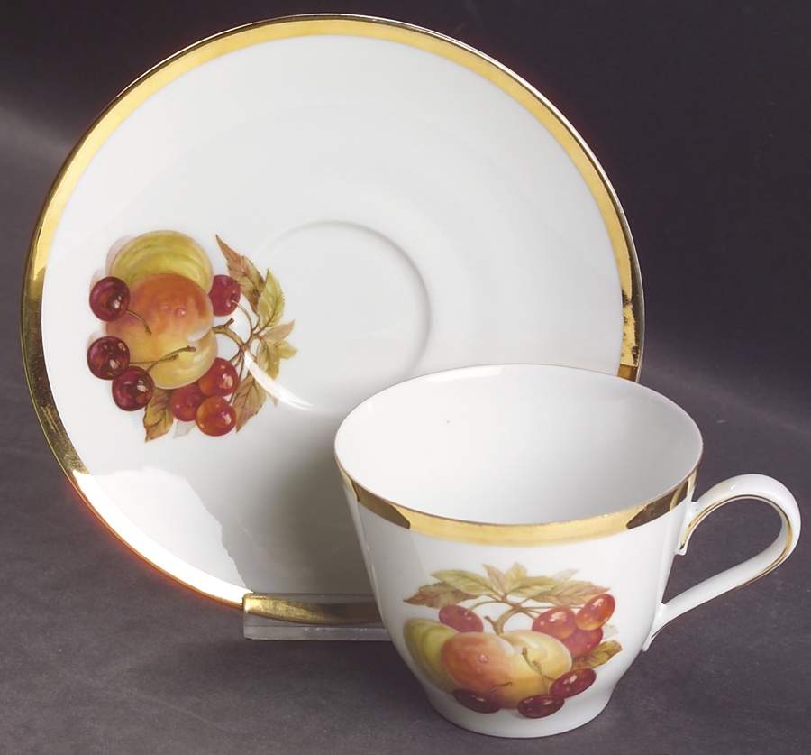 BTH4B (1-4" Gold Trim) Flat Cup & Saucer Set by Bareuther & Co-1