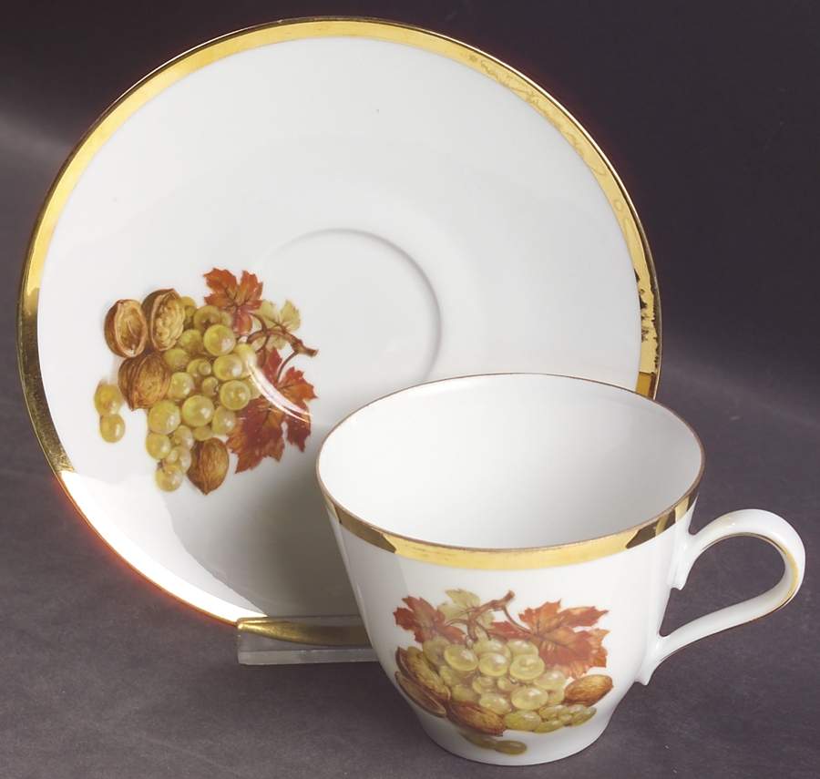 BTH4B (1-4" Gold Trim) Flat Cup & Saucer Set by Bareuther & Co-1