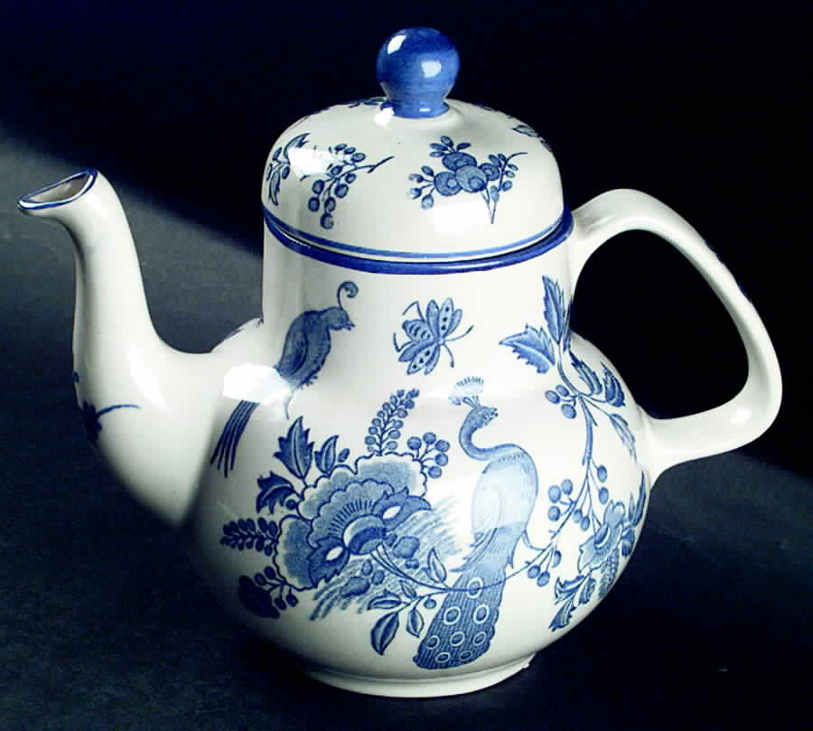 Paon Bleu Teapot & Lid by Boch-1