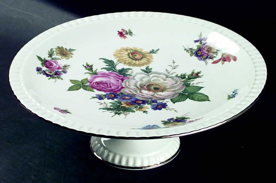 BTH101 Footed Cake Plate by Bareuther & Co-1