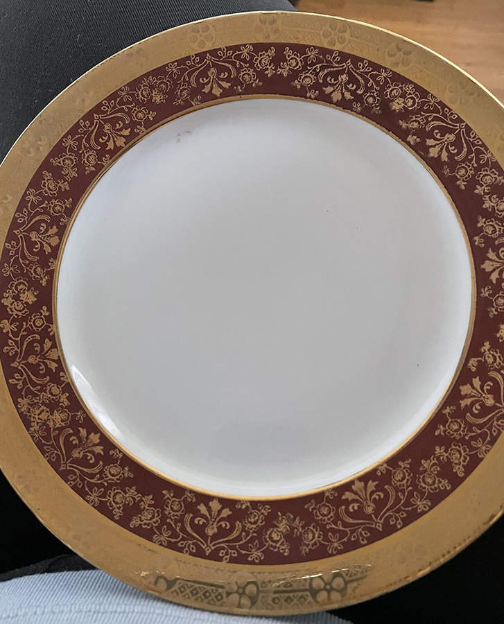 BLK85 Dinner Plate by Black Knight-1