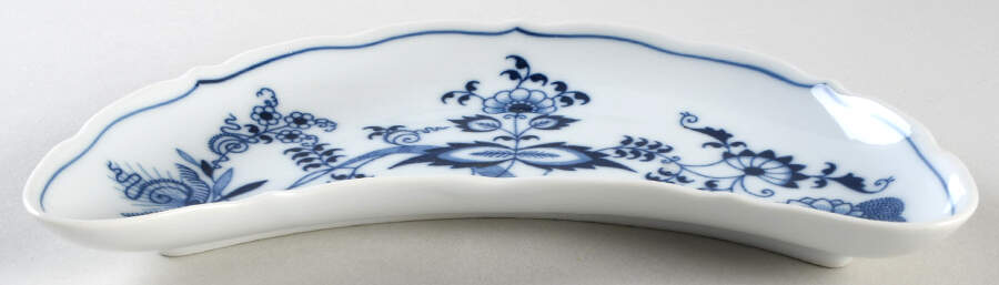 Blue Danube (2001 Anniversary Stamp) Bone Dish by Blue Danube (Japan)-1