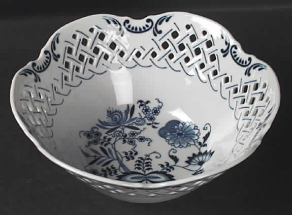 Blue Danube (2001 Anniversary Stamp) Large Fruit Bowl by Blue Danube (Japan)-1