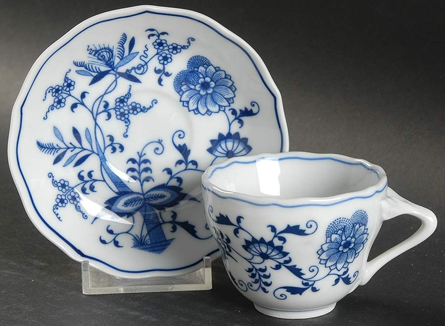 Blue Danube (2001 Anniversary Stamp) Flat Demitasse Cup & Saucer Set by Blue Danube (Japan)-1