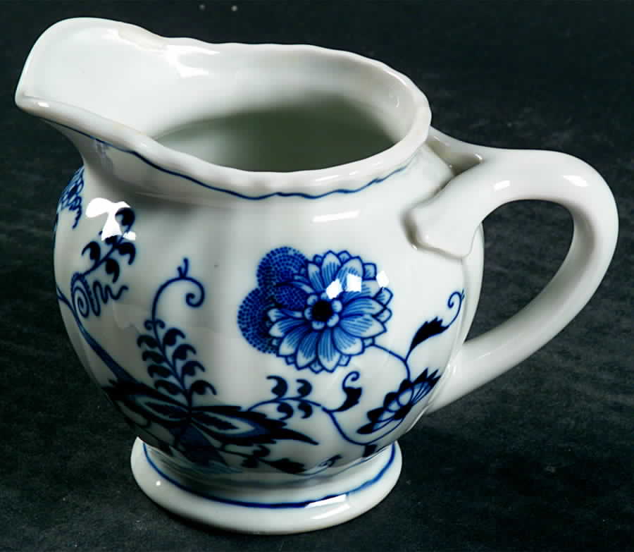 Blue Danube (2001 Anniversary Stamp) Creamer by Blue Danube (Japan)-1