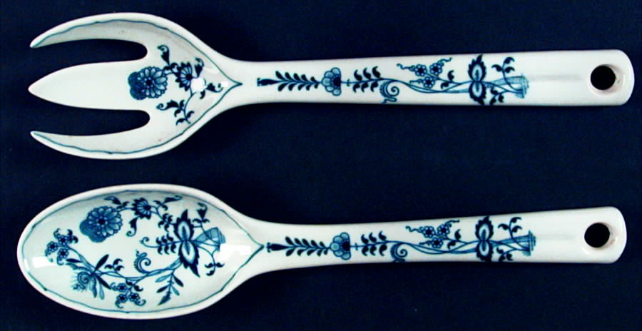 Blue Danube (2001 Anniversary Stamp) 2 Piece Salad Set, Solid Piece by Blue Danube (Japan)-1