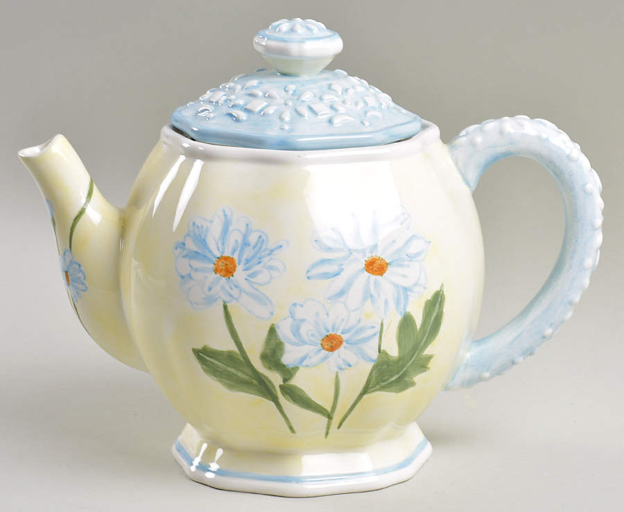 Daisy Chain Teapot & Lid by Block-1