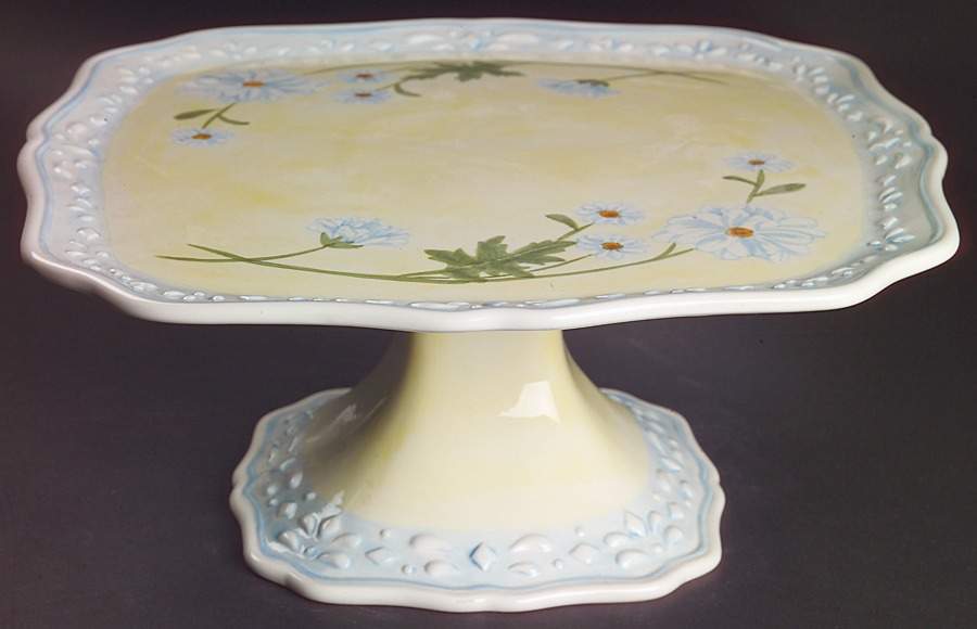 Daisy Chain 12" Diameter Pedestal Cake Stand by Block-1