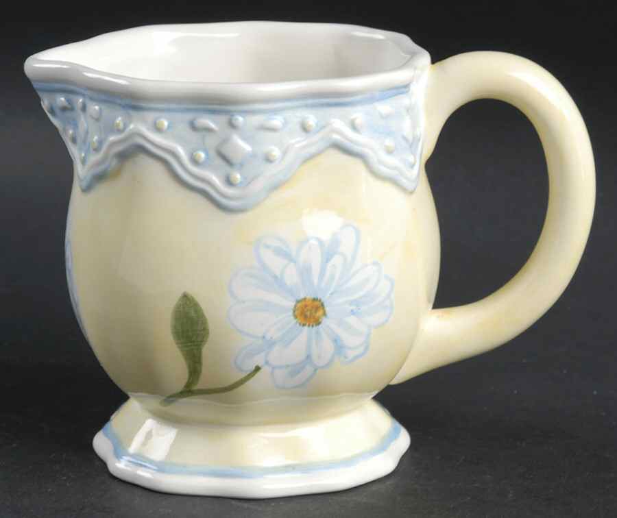 Daisy Chain Creamer by Block-1